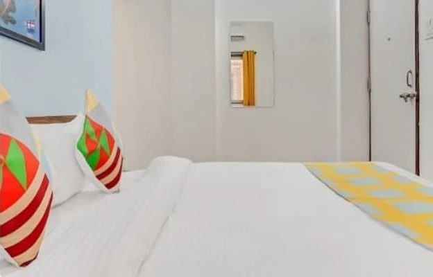 3 star hotels in hotel dazzling studio pune