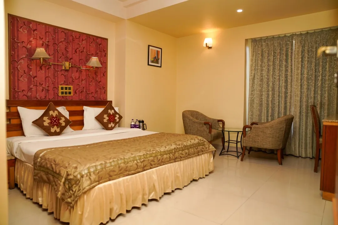 hotel with meeting room in shivaji nagar, pune - hotel deccan royale