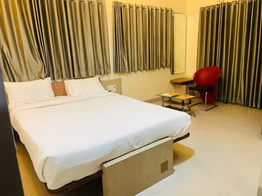 best couple hotels in hotel gandharva executive pune