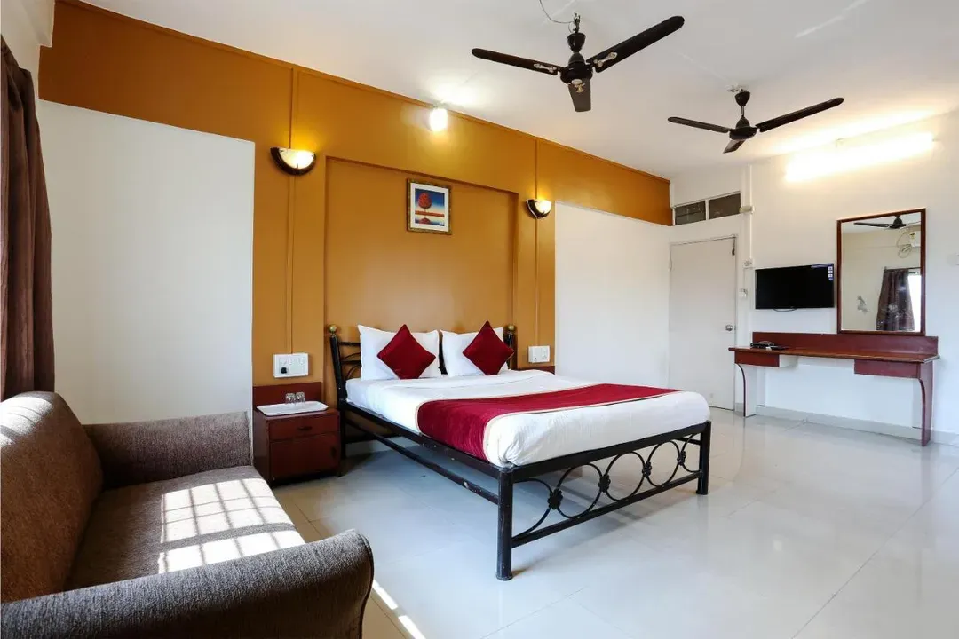 good hotels in hotel hmr royal inn pune