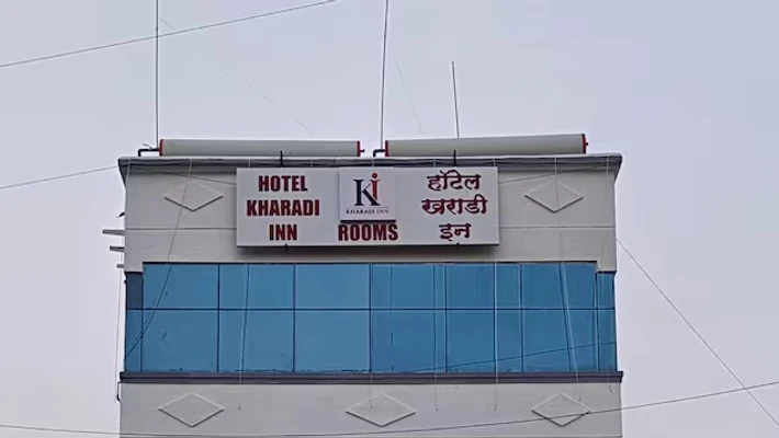 best corporate hotels in hotel kharadi inn pune