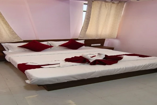 best hourly stay in hotel kharadi inn pune
