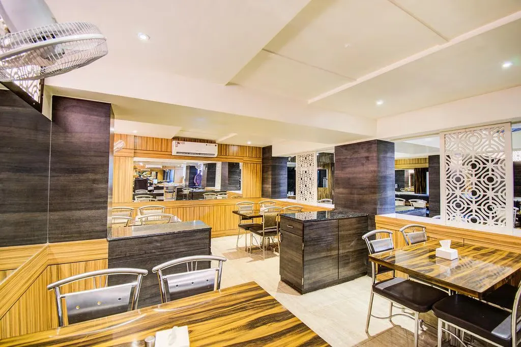 short stay hotels in hotel krishna regency nigdi pune