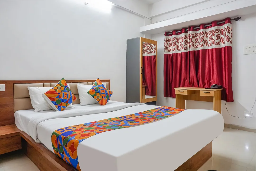 hotel stay in hotel lake view pune