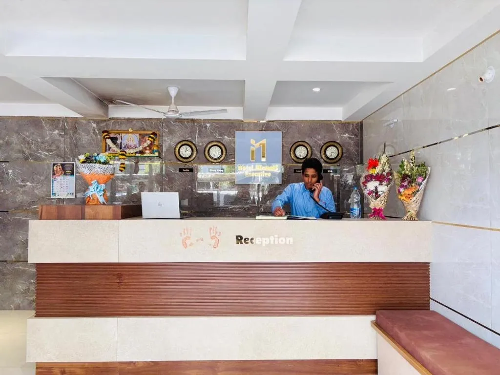 3 star hotel in baner, pune - hotel nirmalas executive