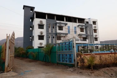 3 star hotel in khadakwasla, pune - hotel o the pearl inn