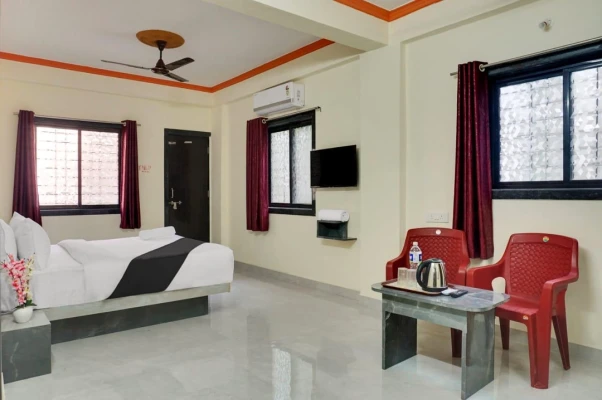 best hourly hotels in hotel paradise pune pune