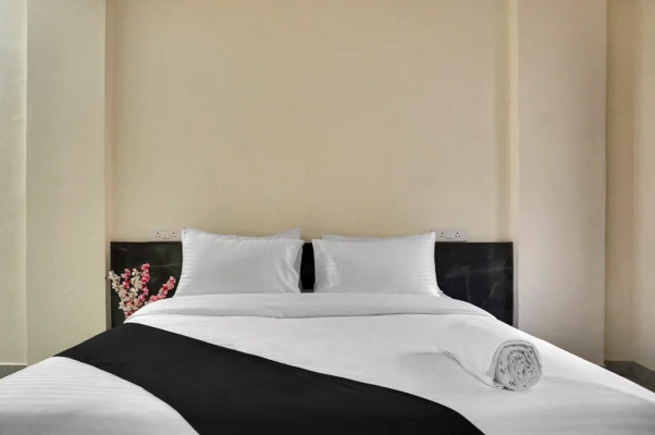 best 3 star hotels in hotel paradise pune pune