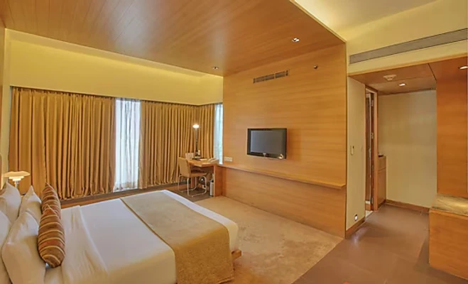 family hotel with pool in viman nagar phoenix mall, pune - hotel parc estique