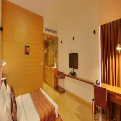 jacuzzi hotel in viman nagar phoenix mall, pune - hotel parc estique