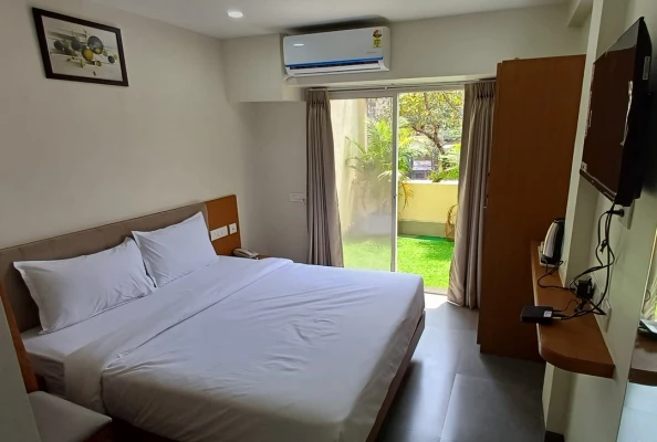 hotel with gym in hadapsar, pune - hotel reset suites