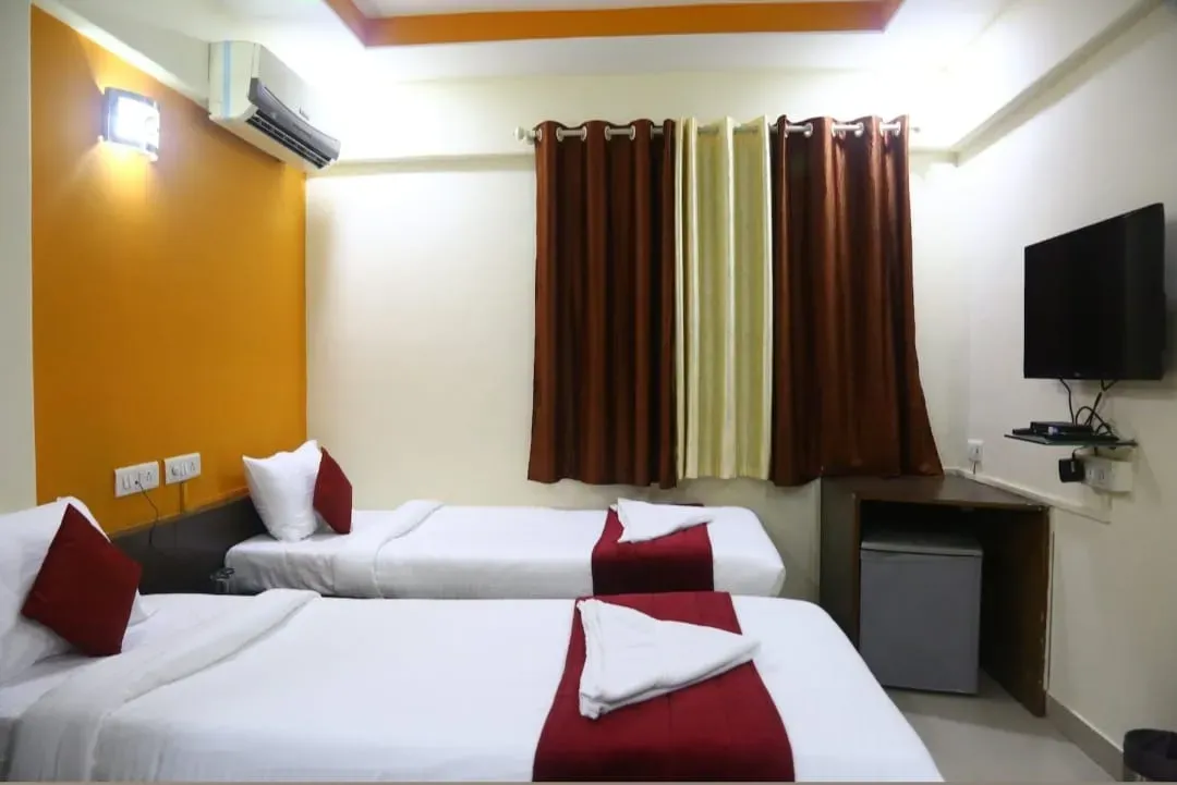hotel near pune railway station - hotel royal residency