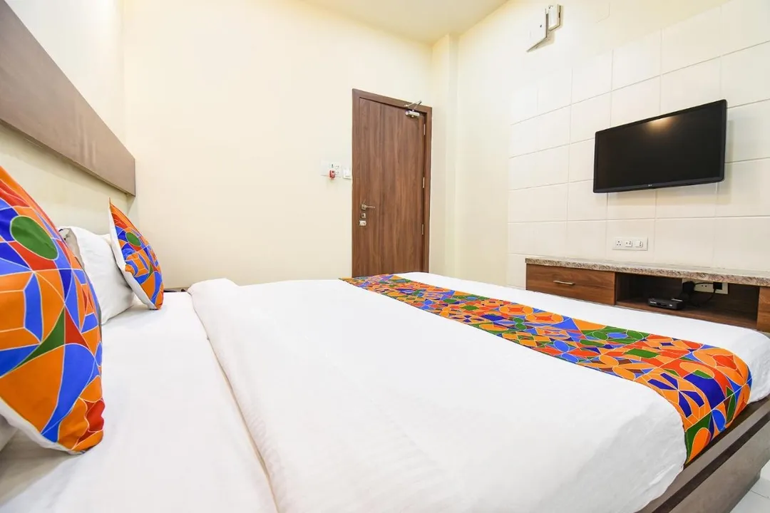 business hotels in hotel royal suites pune pune