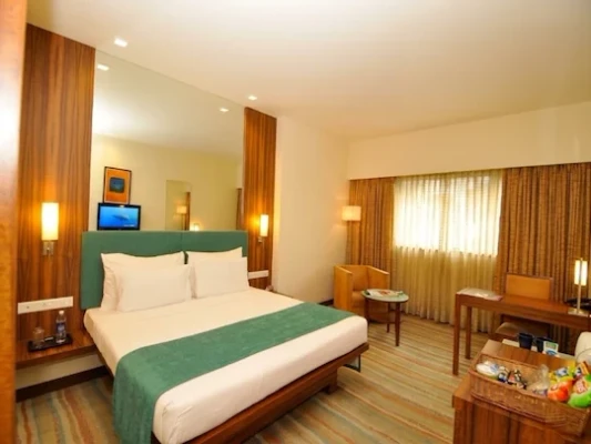 best hourly stay in hotel studio estique pune