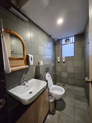 hotel with banquet hall in hadapsar, pune - hotel tattva suites