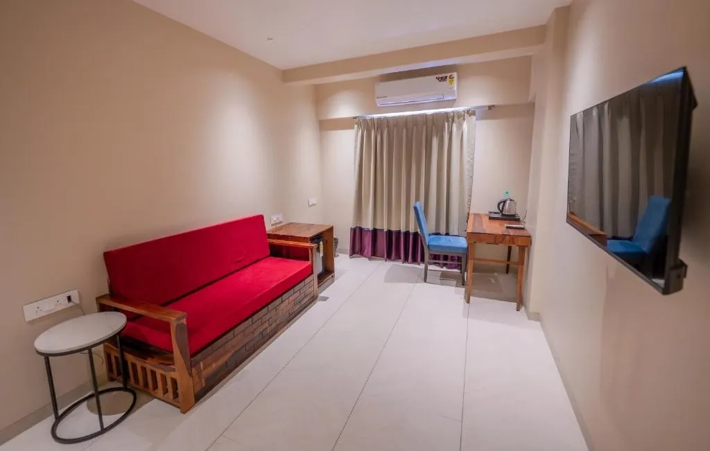 best unmarried couple friendly hotels in indie stays kharadi-pune pune