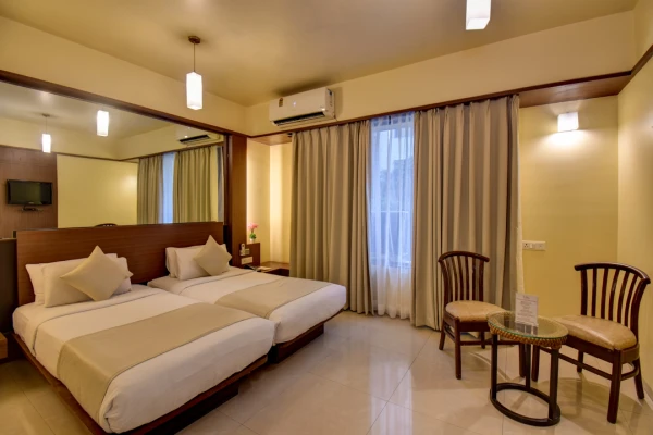 budget hotel in viman nagar, pune - ivy studios hotel near pune airport