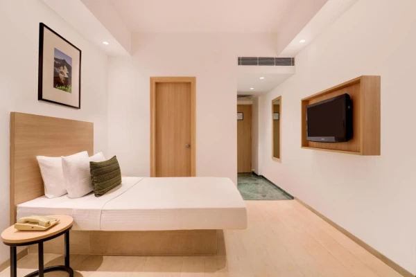 hotel in hinjewadi, pune for family - lemon tree hotel hinjawadi pune