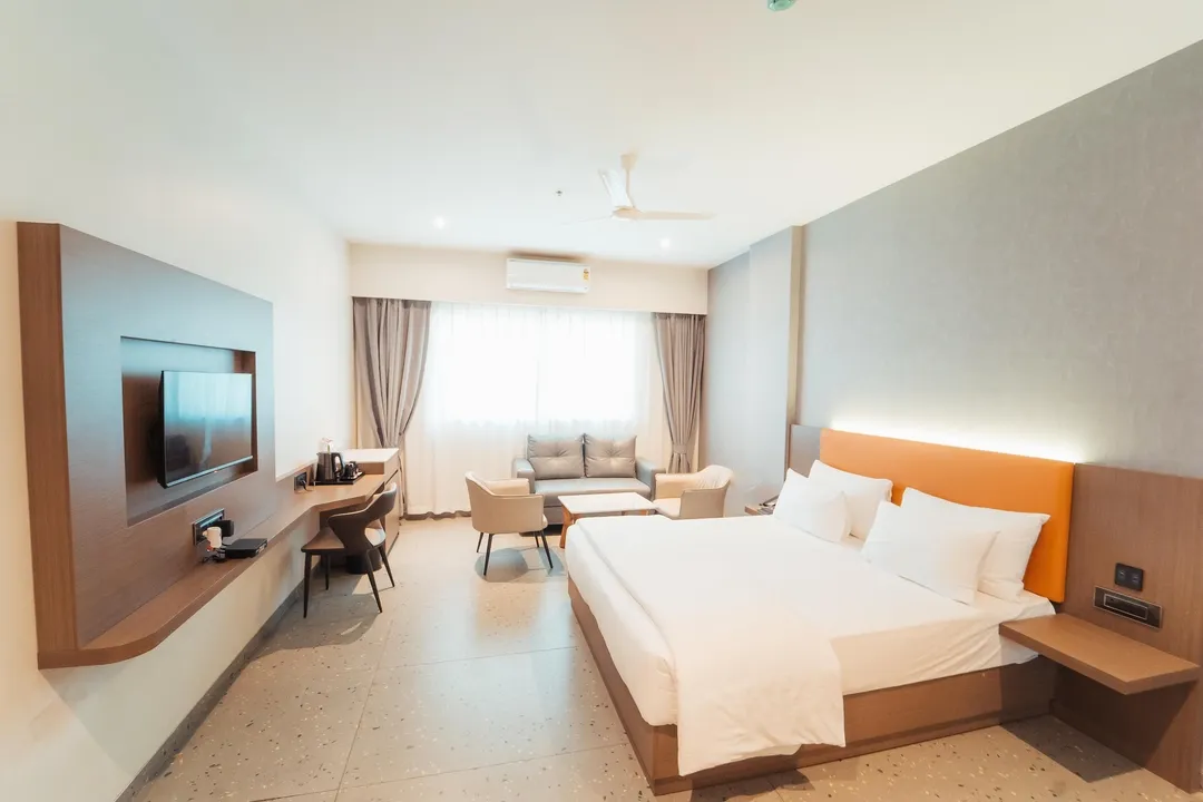 luxury resort in pimpri chinchwad, pune - little mastiff chinchwad