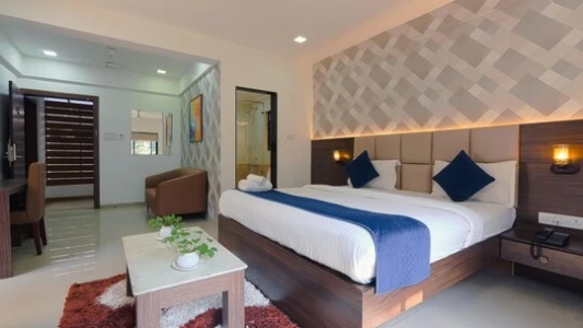 hotel with meeting room in kharadi, pune - magnus aerith studios