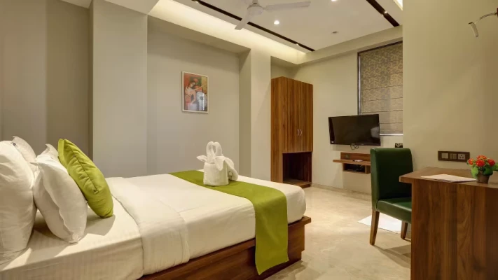 hotel with party hall in magarpatta city, pune - magnus fortune house magarpatta