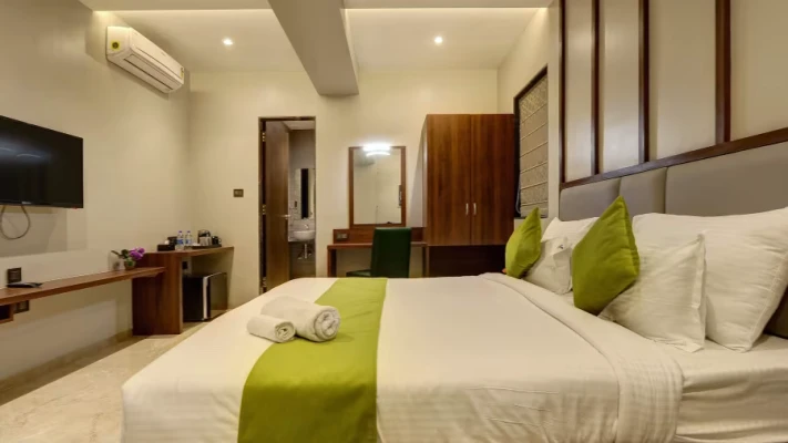 3 star hotel in magarpatta city, pune - magnus fortune house magarpatta