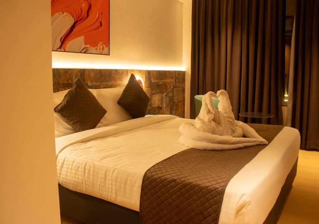 couple friendly hotels in magnus lxia premier kalyani nagar pune