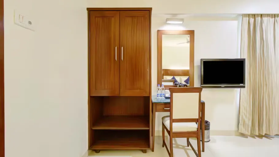 hotel with gym in kalyani nagar, pune - magnus riverside - a boutique hotel