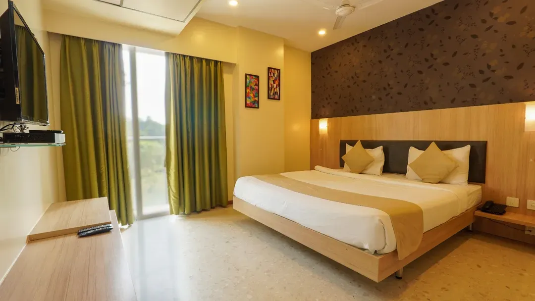 3 star hotel in mundhwa, pune - magnus star residency business hotel