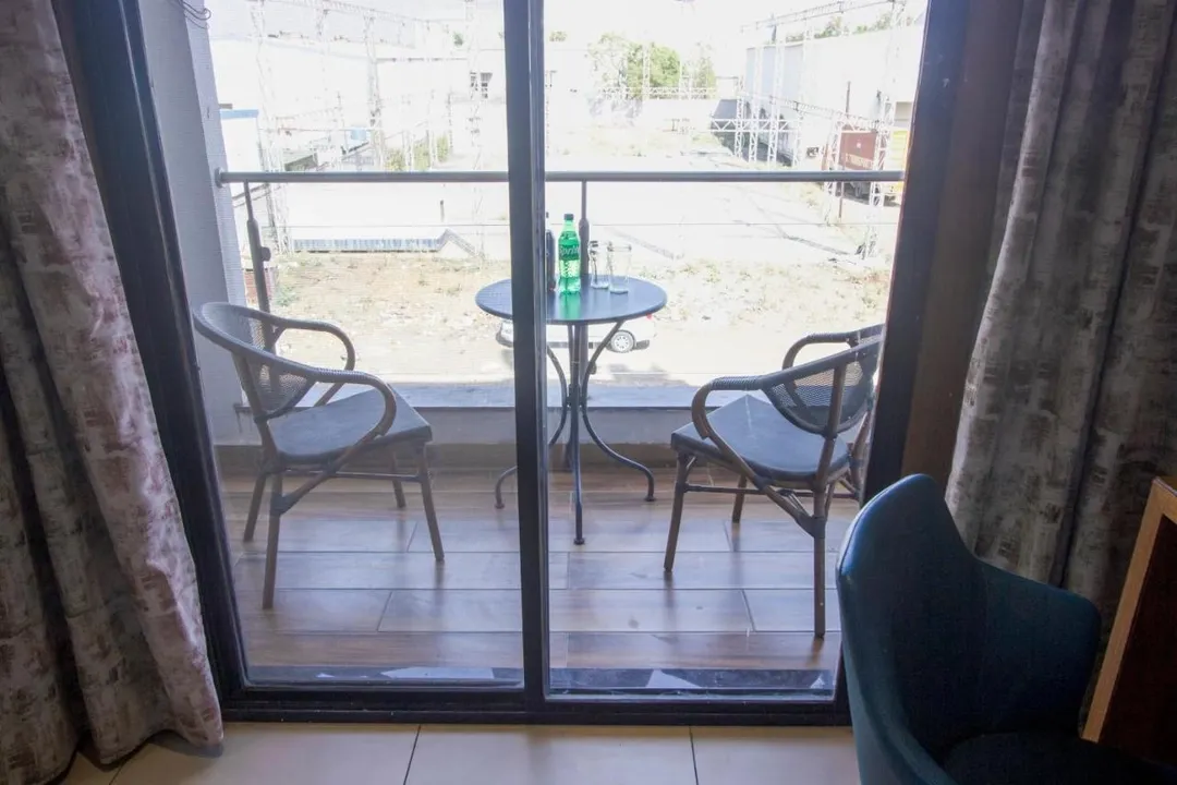 jacuzzi hotel in chimbali, pune - monarch express chakan