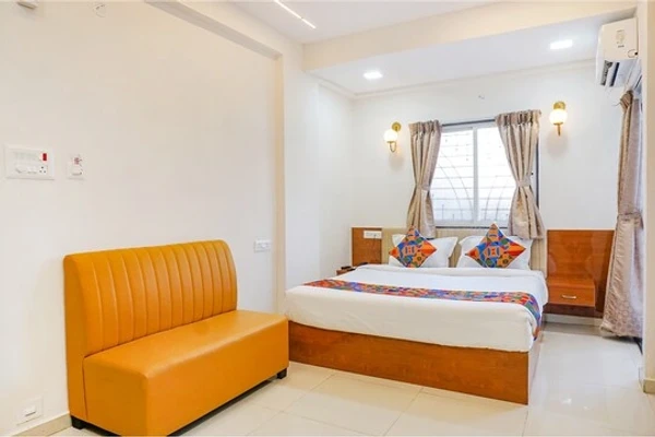 corporate hotels in rising surya hotel pune
