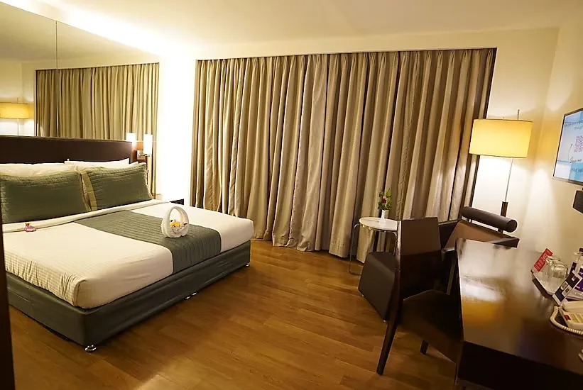 best luxury hotel in st laurn koregaon park pune pune