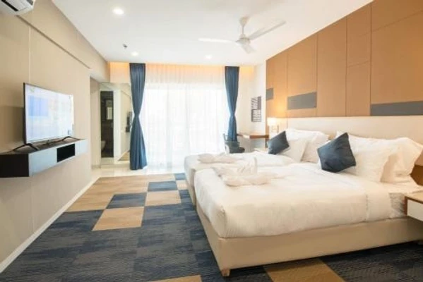 budget hotel in kharadi, pune - staybird b suite bussiness hotel kharadi