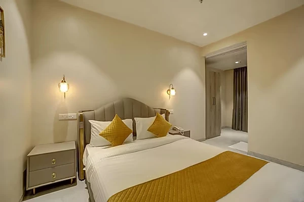 hotel with gym in magarpatta city, pune - staybird capital business hotel