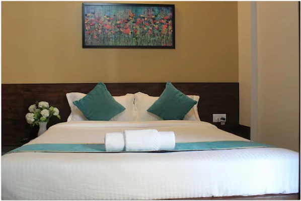 3 star hotel in kharadi, pune - staybird icon bliss an apartment hotel