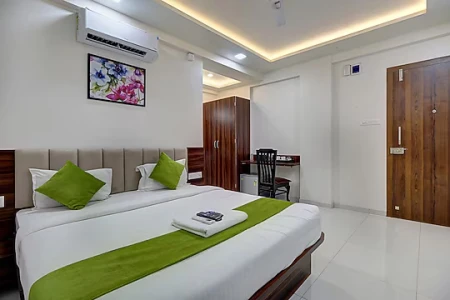 hotel in kharadi, pune for family - staybird - nest