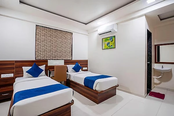 hotel near pune airport - staybird - nest