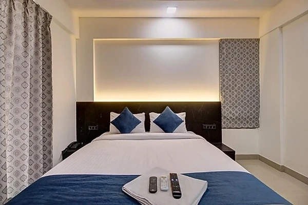 kharadi, pune hotel booking - staybird - silver oak, an apartment hotel