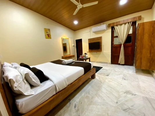 business travel hotels in the meadows resort pune