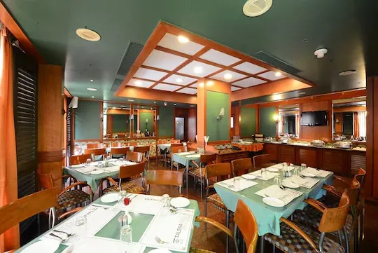 online room booking in bhandarkar road, pune - trance oakwood hotel
