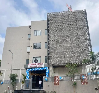 hotel near pune railway station - zip by spree hotels chinchwad