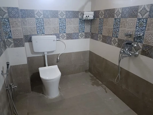 family hotel with pool in baliapanda, puri - silicon inn by suviraj hotels