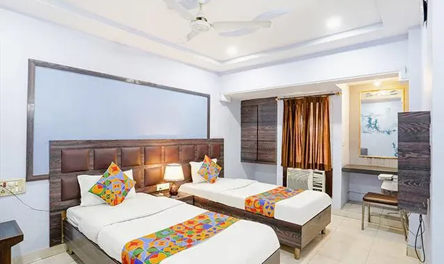 day use hotels in hotel sun-om raipur