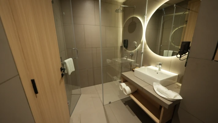 hotel with party hall in station road, raipur - pride elite raipur