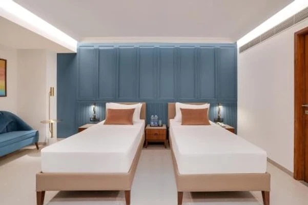 jagnath plot, rajkot hotel booking - lemon tree hotel rajkot