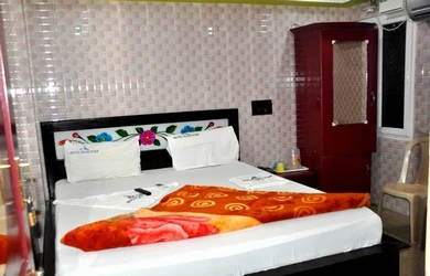 hotels for few hours in hotel blue star rameshwaram