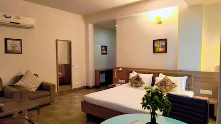 24 hours check in hotels in hotel genista inn - luxury hotel ranchi