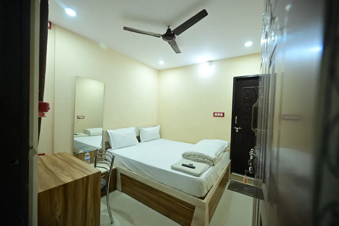 hotel with gym in ohdar village, ranchi - hotel kailasha residency