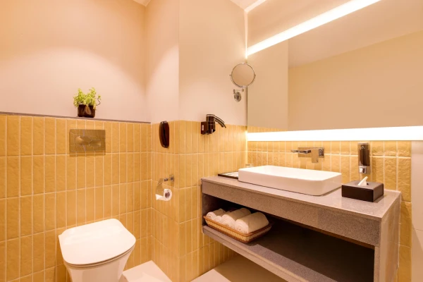 family hotel with pool in hatia, ranchi - lemon tree hotel ranchi