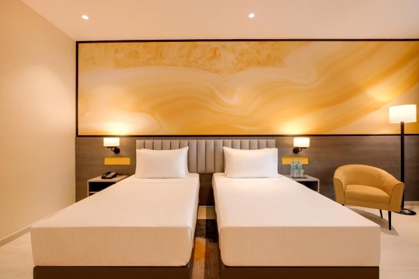 hotel with bar in hatia, ranchi - lemon tree hotel ranchi